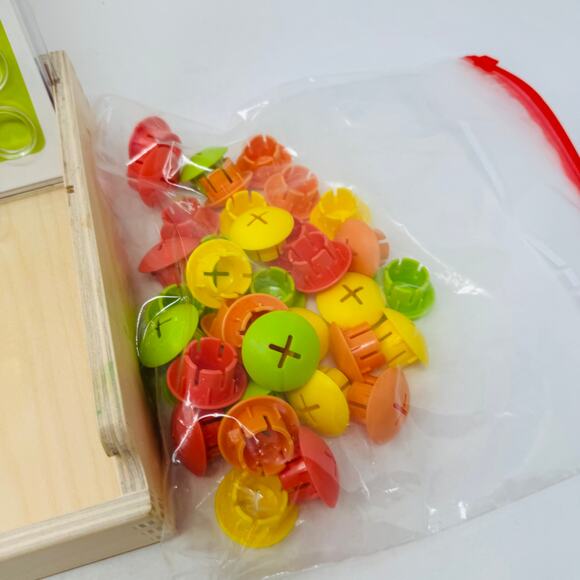 Lovevery Wooden Toddler Peg Pattern Game - Montessori Learning - Picture 5 of 9